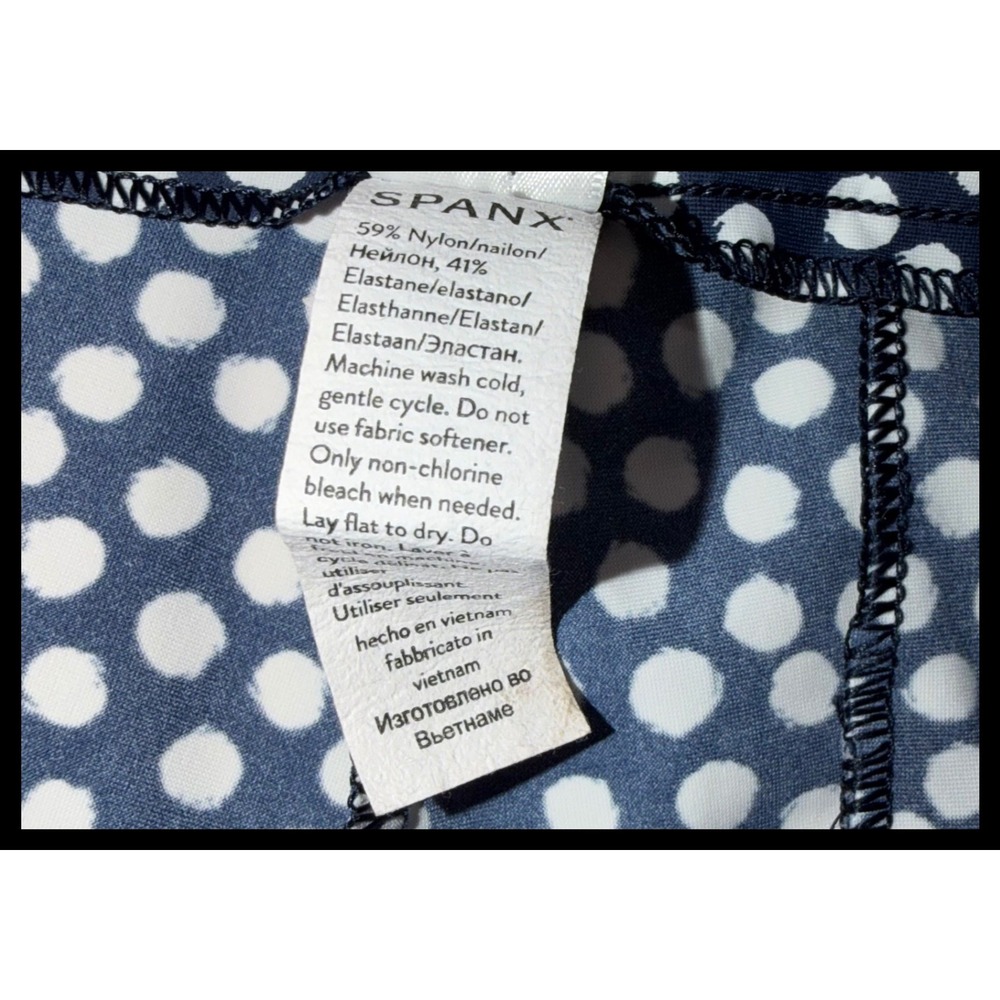 SPANX‎ Polka Dot Shorts Women Large Blue White Stretch Casual Summer - Picture 3 of 9
